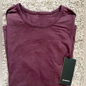 Maroon XXL Mens LuluLemon 5 Year Basic Tee
